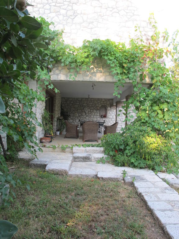 Villa Castello Rausch Valkarin Exterior foto